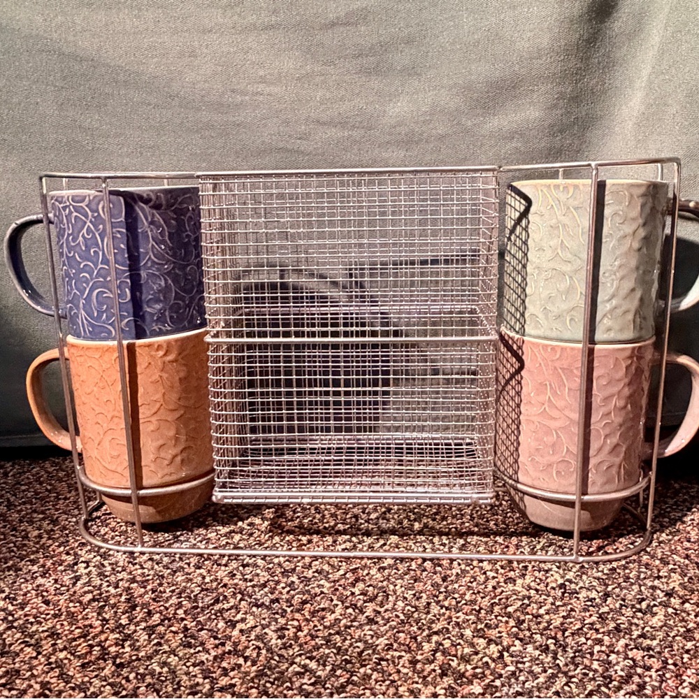 🎀 (4) Coffee/Tea Cups metal holder with storage -New without Tags 🎀